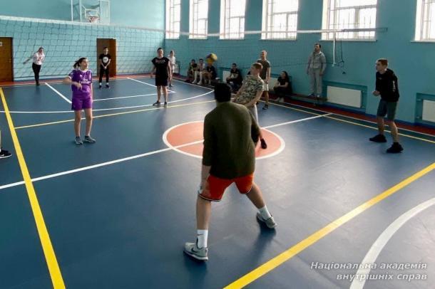 Змагання з волейболу серед студентів-першокурсників ННІ № 1 НАВС